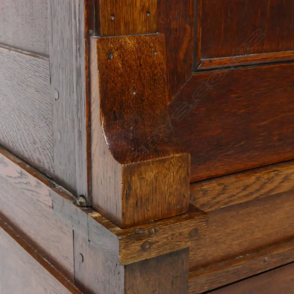 A large 19thC European Belgium, Flanders oak linen press, c.1880 Image 1++